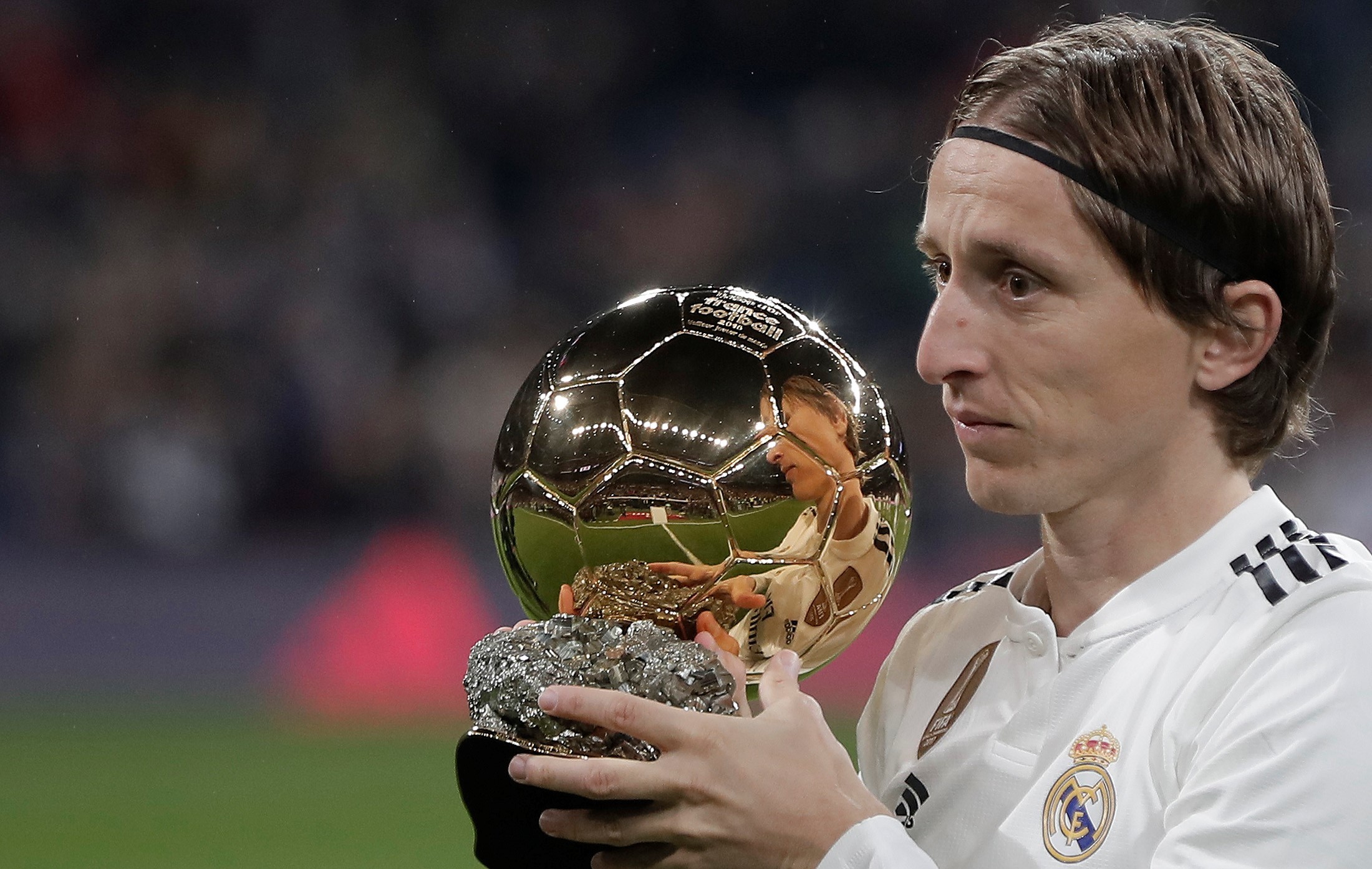 好消息！篮协宣布重要决定，2米26女中锋首进国家队，女篮有救了