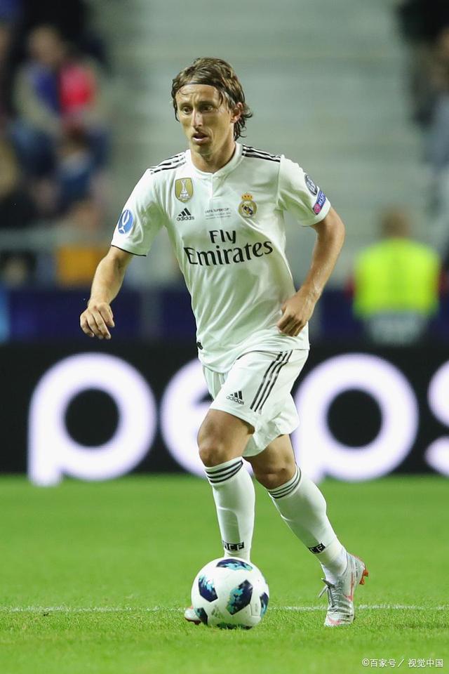 扑克中的加注逻辑（扑克加注策略解析）