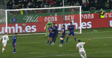 扑克不是每把都要参与（扑克不必每手都入局）